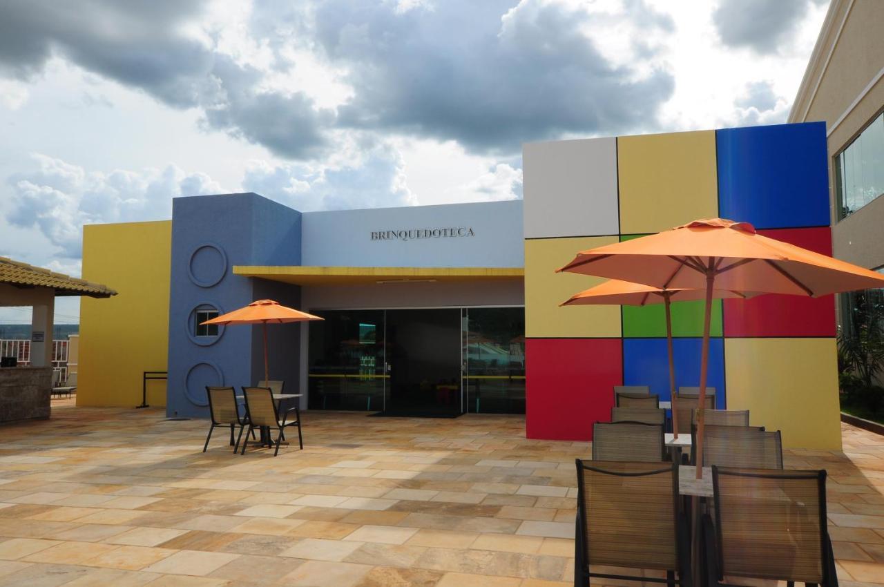 Lacqua Diroma Hotel Com Parque Aquatico 24 Horas Caldas Novas Eksteriør billede