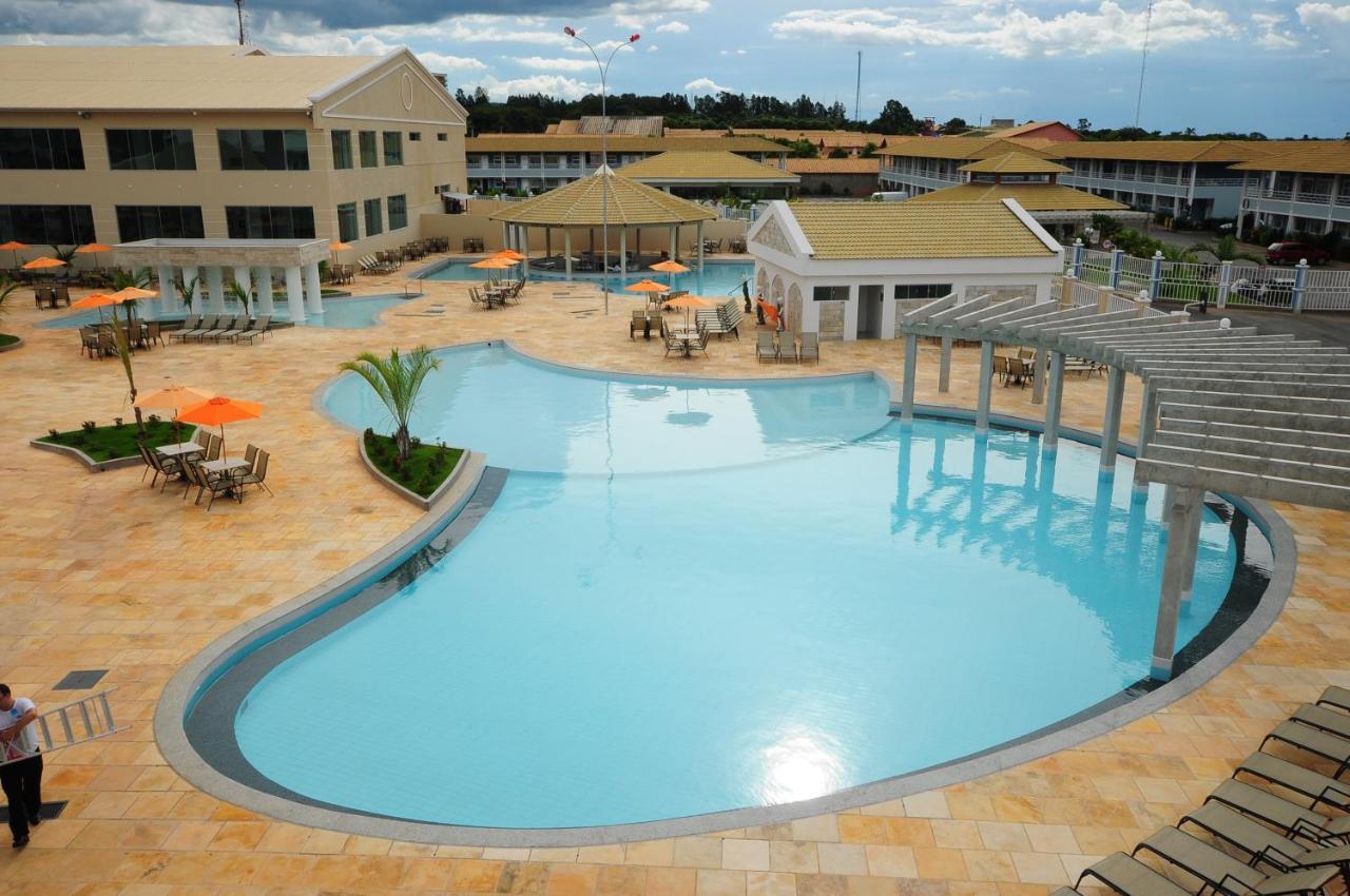 Lacqua Diroma Hotel Com Parque Aquatico 24 Horas Caldas Novas Eksteriør billede