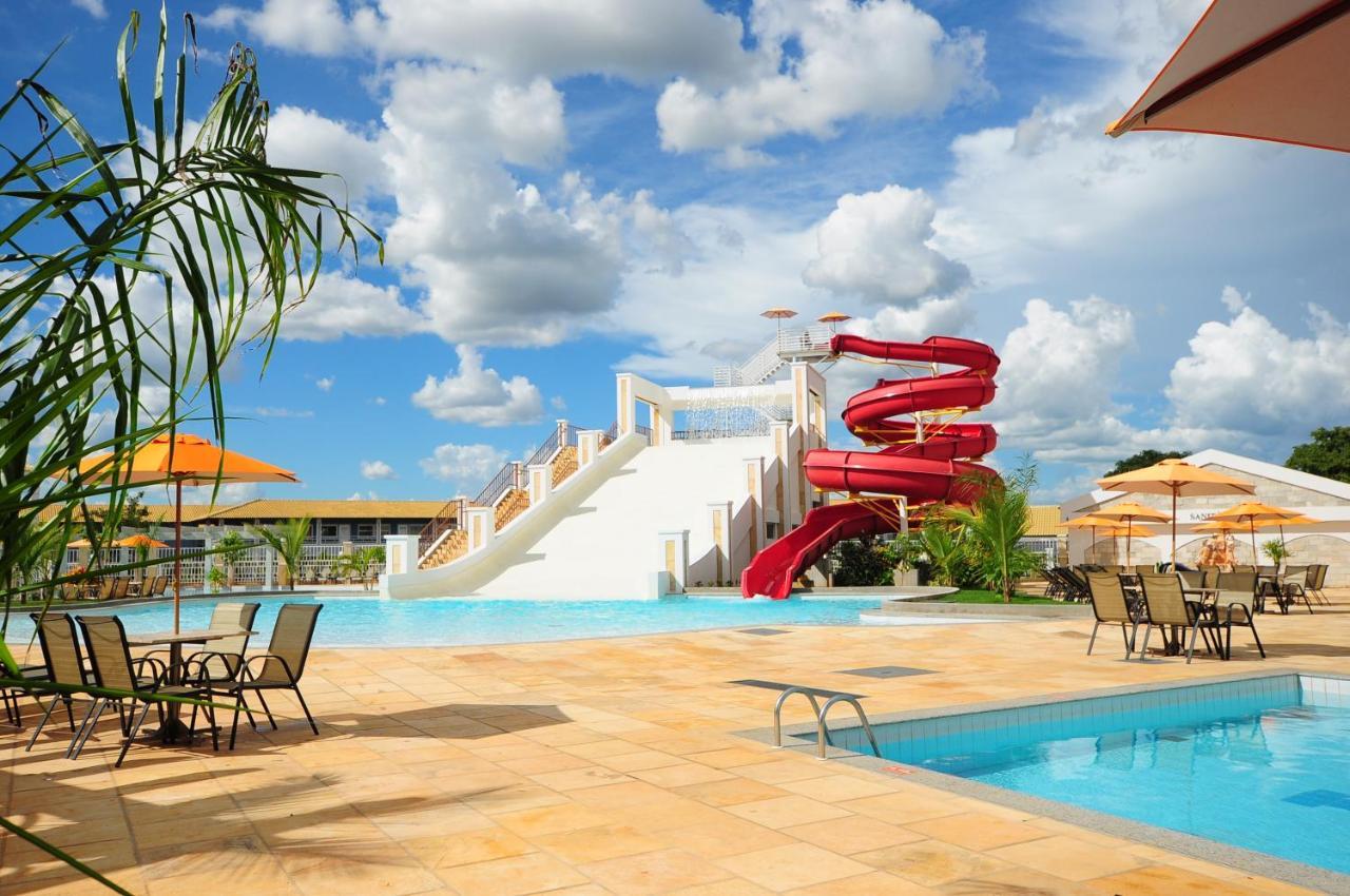 Lacqua Diroma Hotel Com Parque Aquatico 24 Horas Caldas Novas Eksteriør billede